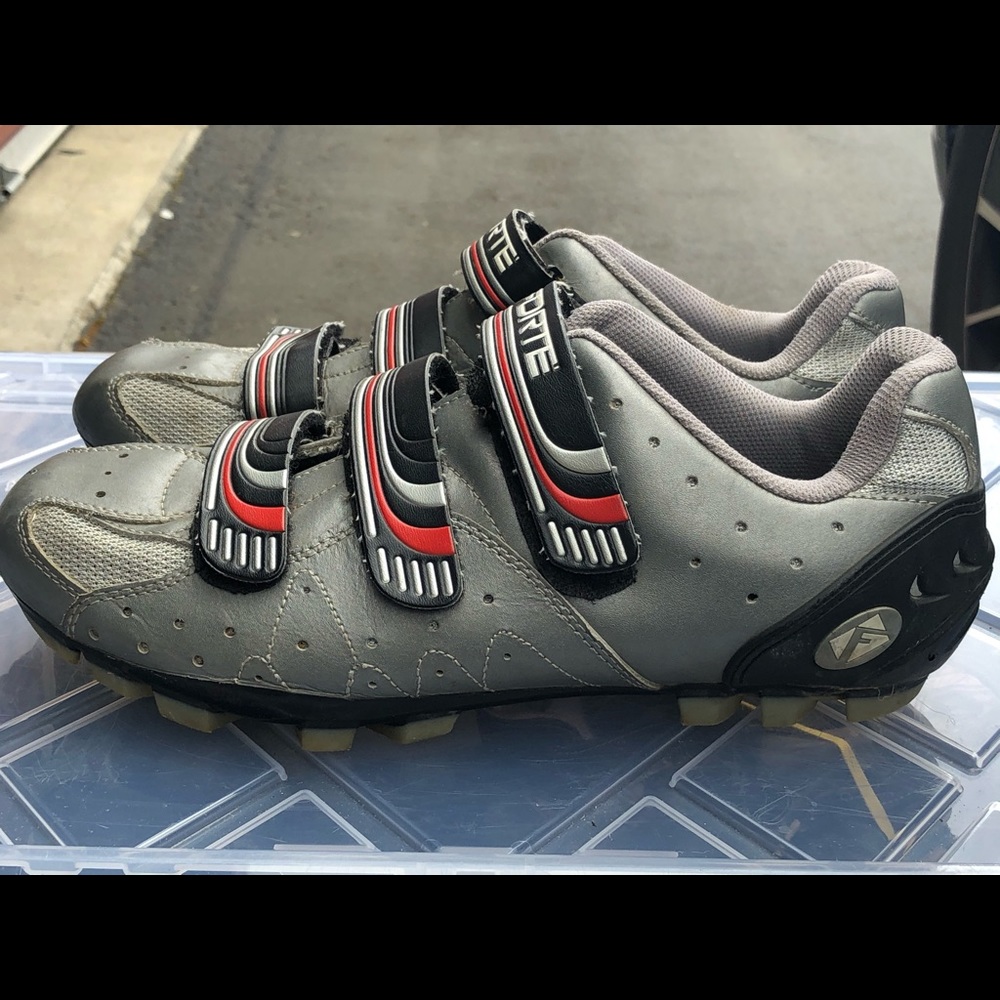 Forte I-08 Silver Black Cycling Cleats Size 45/11